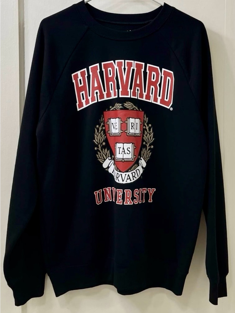 Men’s Harvard Logo Black Crewneck Sweatshirt